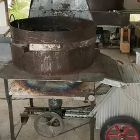 Çigit  gowurýan apparat