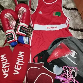 Костюм для бокса