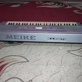 sintizator Meike