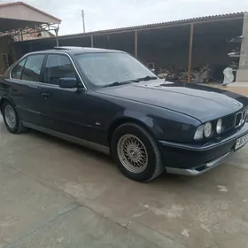 BMW 528 1990