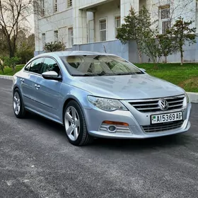 Volkswagen CC 2011