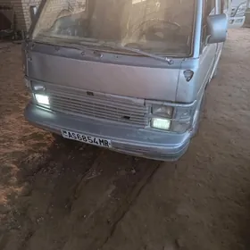 Toyota Hiace 1988
