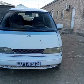 Toyota Previa 1991