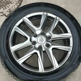 Toyota Prada 20 lik diska