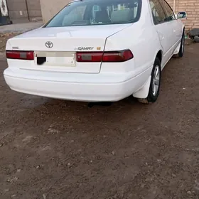 Toyota Camry 1998