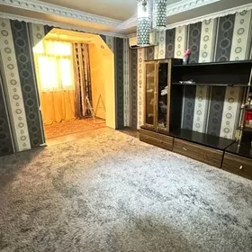 1komnat 2edilen gostinka 37m²