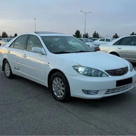 Toyota Camry 2005
