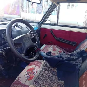 Lada 2104 1980
