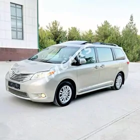Toyota Sienna 2016