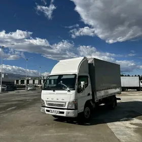 Mitsubishi Canter 2023