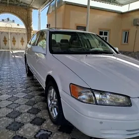 Toyota Camry 1999