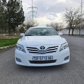 Toyota Camry 2010