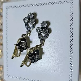 золотые серьги