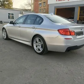 BMW F10 2011