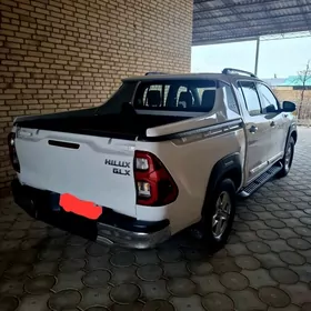 Toyota Hilux 2017