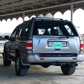 Nissan Pathfinder 2001