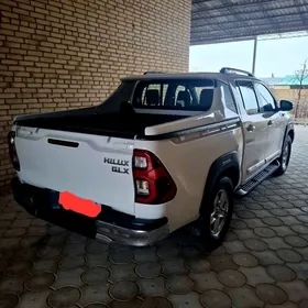 Toyota Hilux 2017
