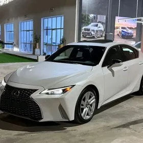 Lexus IS 350 2022