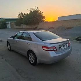 Toyota Camry 2010