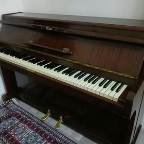Pianino,,Rösler "