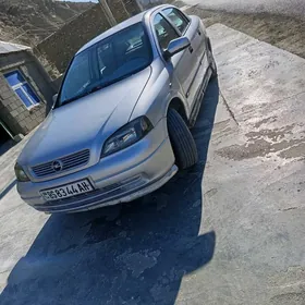 Opel Astra 2002
