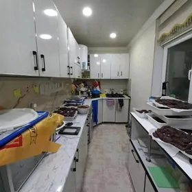 10 МКР 2 КОМ 2 ЭТАЖ ЕВРО