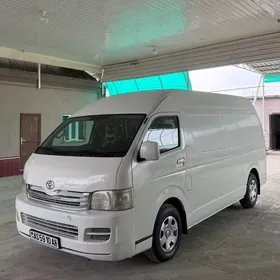 Toyota Hiace 2009