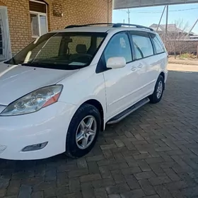 Toyota Sienna 2006