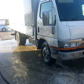 Mitsubishi Canter 2000