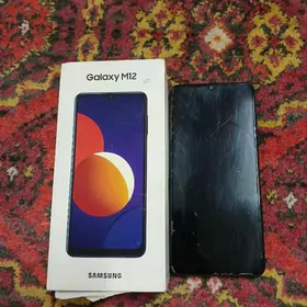 M12