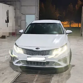 Kia Optima 2020