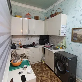 Безмеин  3ком 90м2 от хазяина