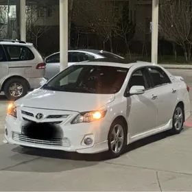 Toyota Corolla 2013