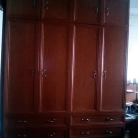 ПРИХОЖ,ШИФОНЕР,ДИВАН,ПАРТА