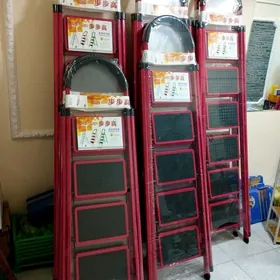 Лестница стремянка Merdiwan