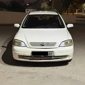 Opel Astra 2000