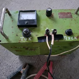 zarýatnik akumilýatora