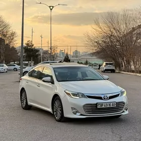 Toyota Avalon 2013