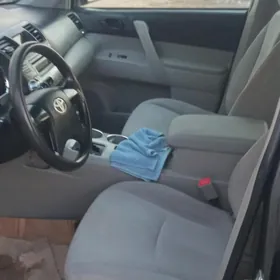 Toyota Highlander 2012