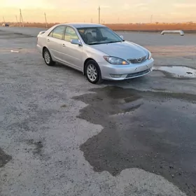 Toyota Camry 2005