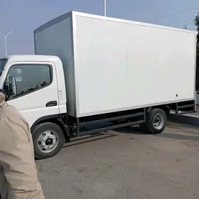 Mitsubishi Canter 2023