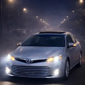 Toyota Avalon 2013