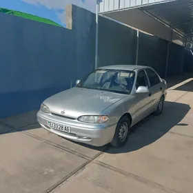 Hyundai Accent 1996