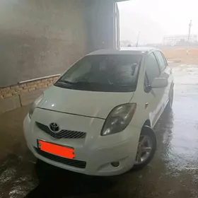 Toyota Yaris 2008