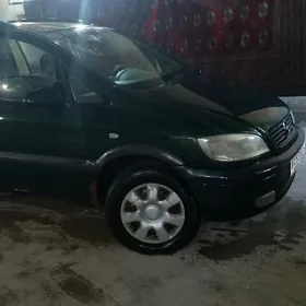 Opel Zafira 2000