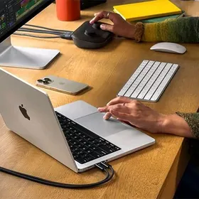 M5 MacBook Pro 16GB-ram|512GB