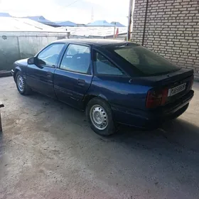 Opel Vectra 1992