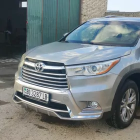 Toyota Highlander 2014