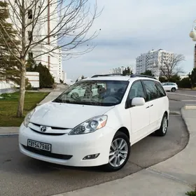 Toyota Sienna 2007