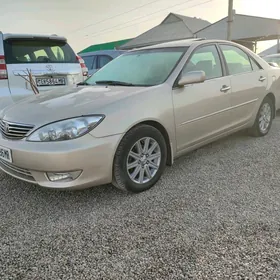 Toyota Camry 2005